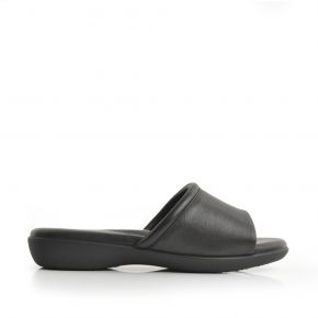 Green cross store sandals online